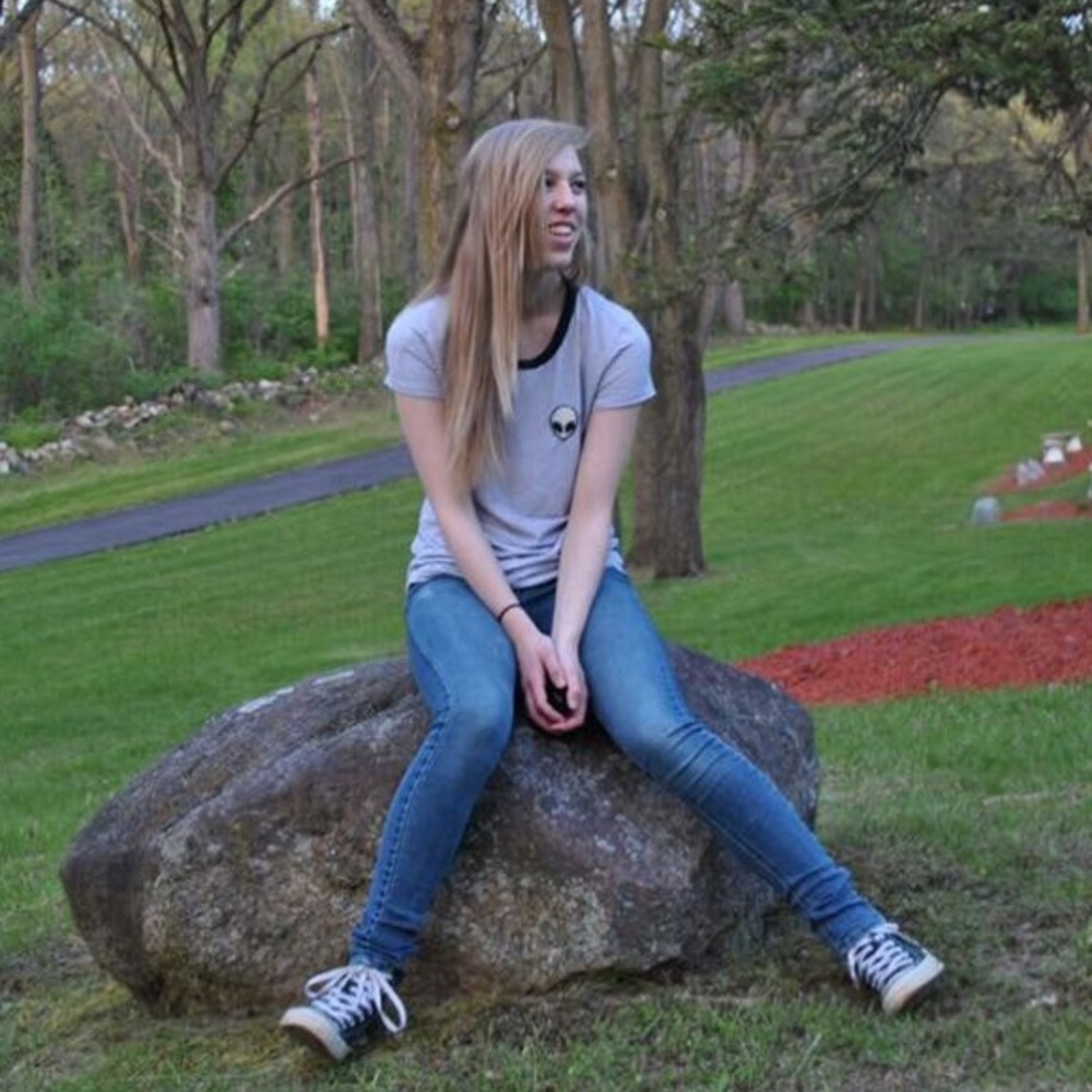 Meet your Posher, Mikayla